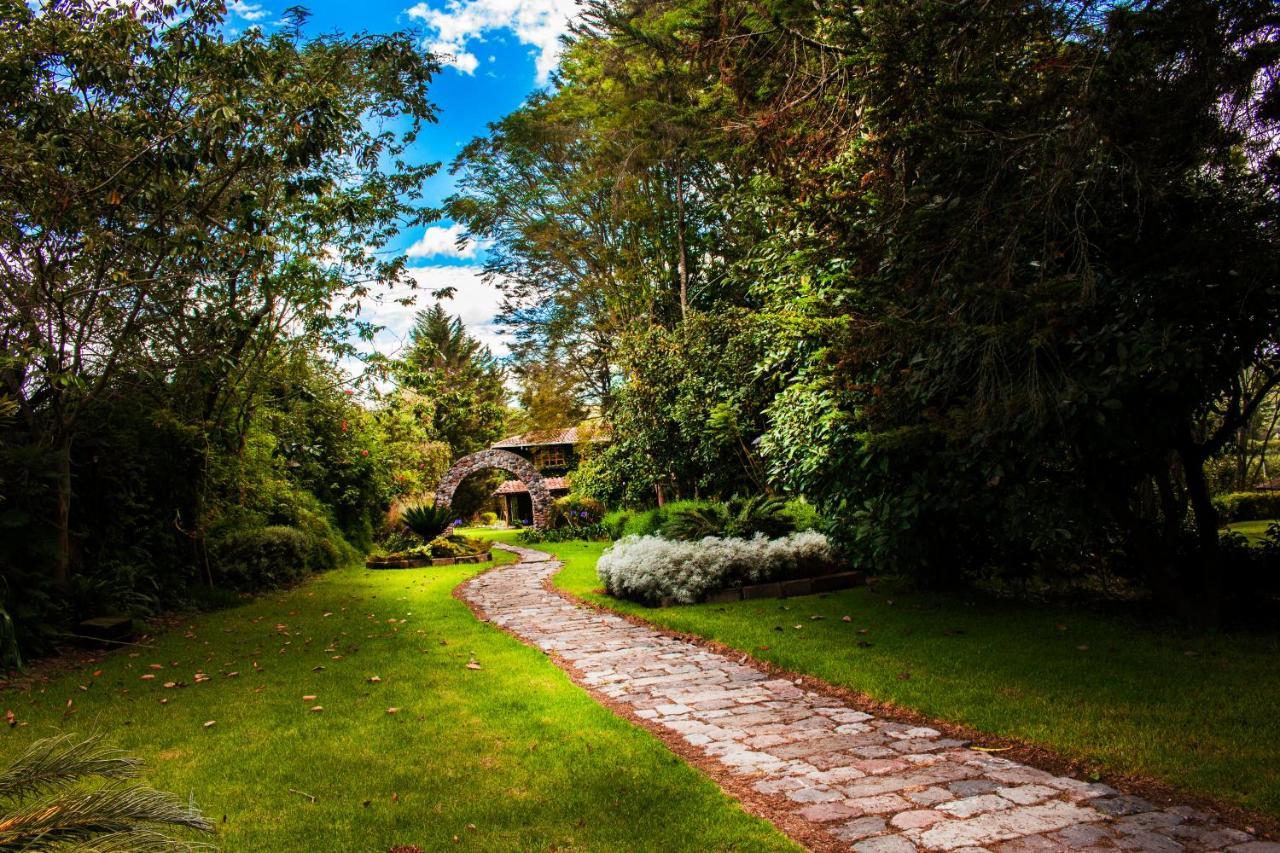 Hosteria Cananvalle Ibarra Bagian luar foto