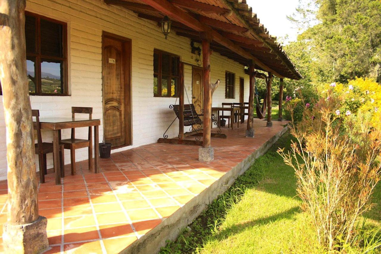 Hosteria Cananvalle Ibarra Bagian luar foto
